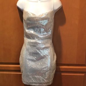 NWT Missguided silver sequin low front body con